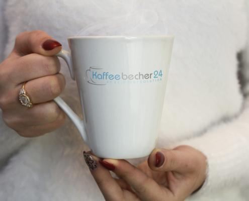 Werbewirkung von Werbebechern – 5.000 Werbeauslöser für ein Kaffeetassenleben