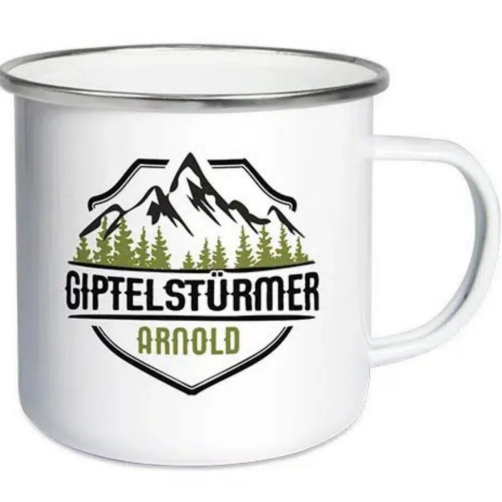 Emaillebecher 480 ml weiß mit silbernem Rand, bedruckt mit Berg-Logo und Namen, freigestellt