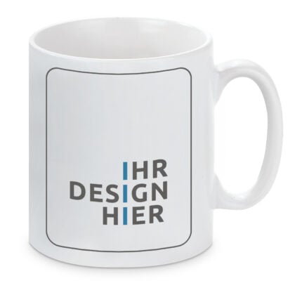 Frontale Ansicht eines weißen Keramikbechers mit großem Druckbereich und dem Hinweis „Ihr Design hier“ – perfekte Blanko-Vorlage für ein individuelles Kaffeebecher mit Logo-Motiv