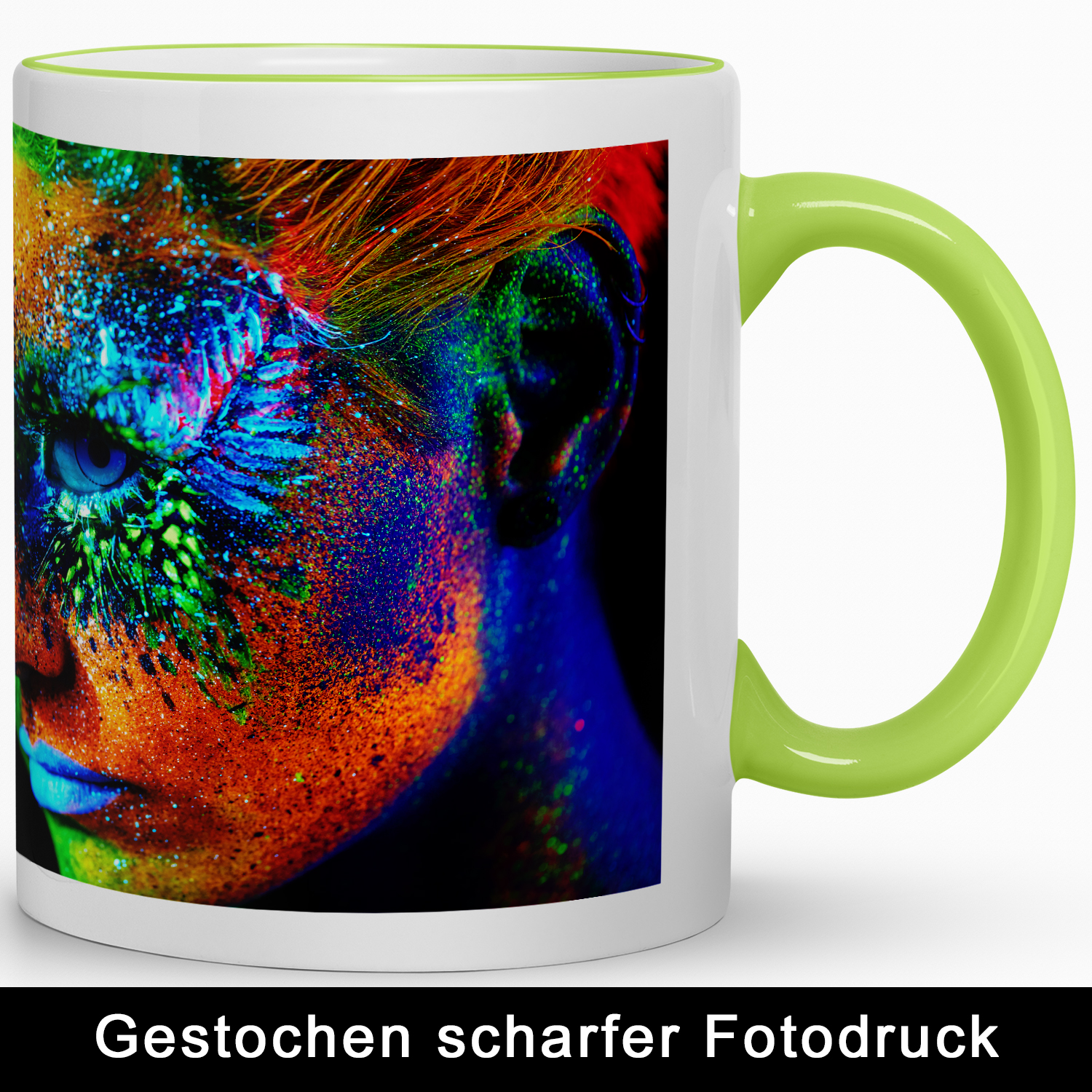 Tasse Max hellgrün – scharfer Fotodruck Tasse Max mit Henkel in Hellgrün und farbintensivem Porträt als Beispiel für gestochen scharfen Fotodruck