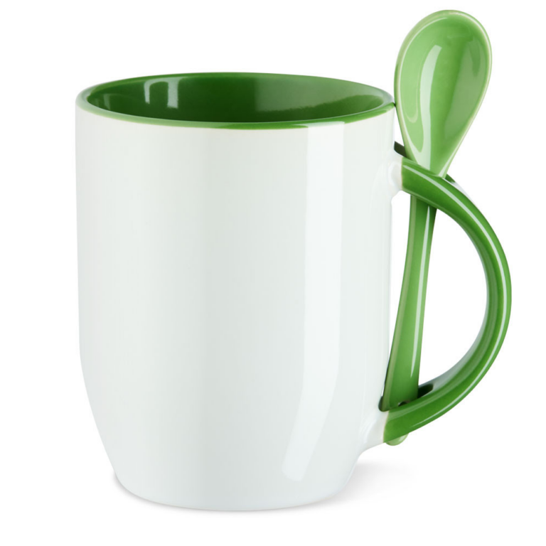 Komplette Ansicht eines weißen Löffelbechers mit grünem Henkel und Löffel, geeignet für Tassen bedrucken beidseitig.